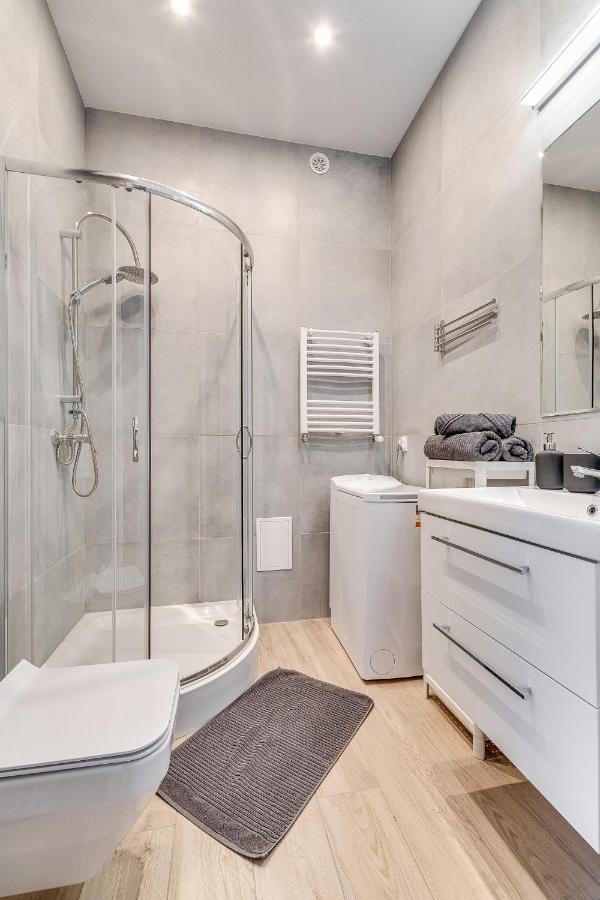 Central Platinum Apartments 28 Z Balkonem 雷布尼克 外观 照片